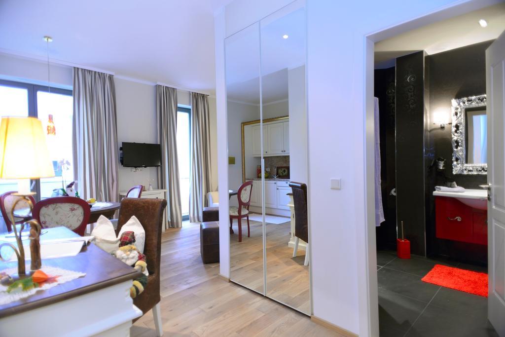 Schottennester Schlafen An Der Kraemerbruecke Erfurt Room photo